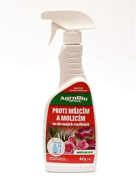 postřik mýdlovou vodou na mšice